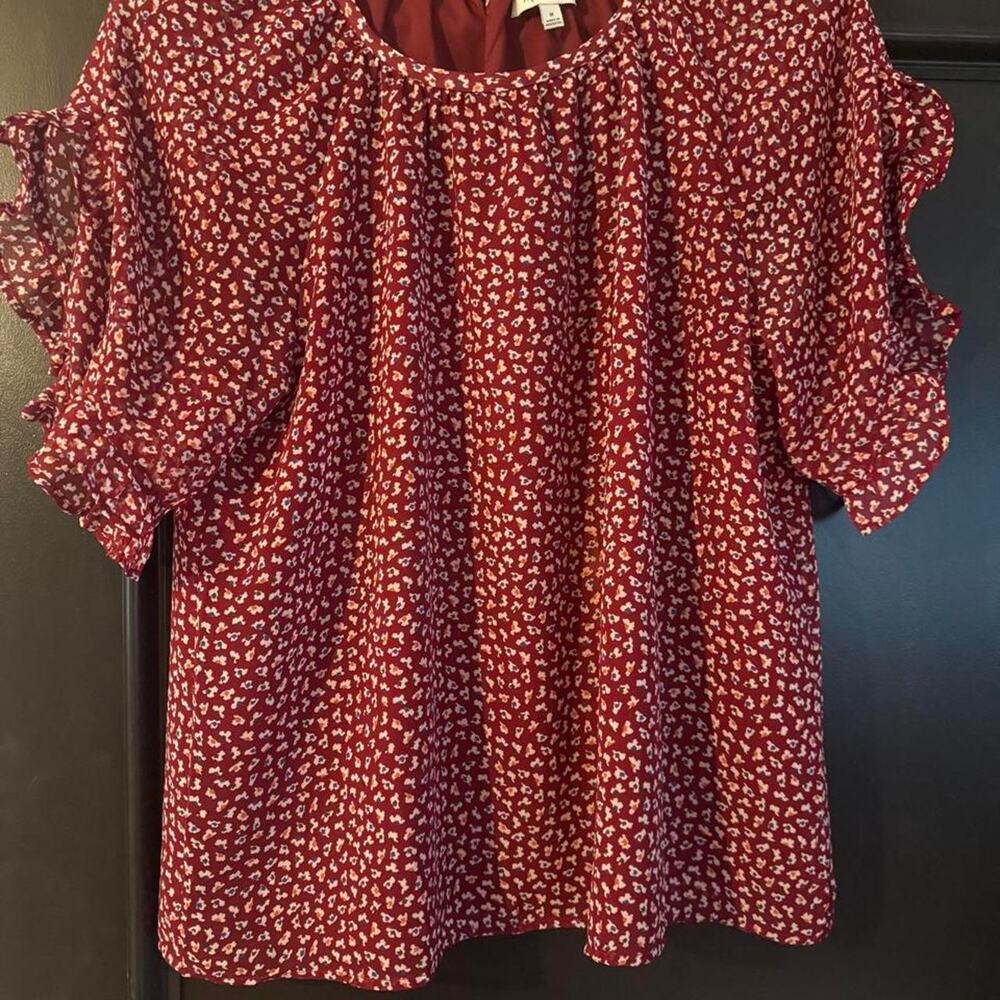 Madewell burgundy floral ruffle sleeve